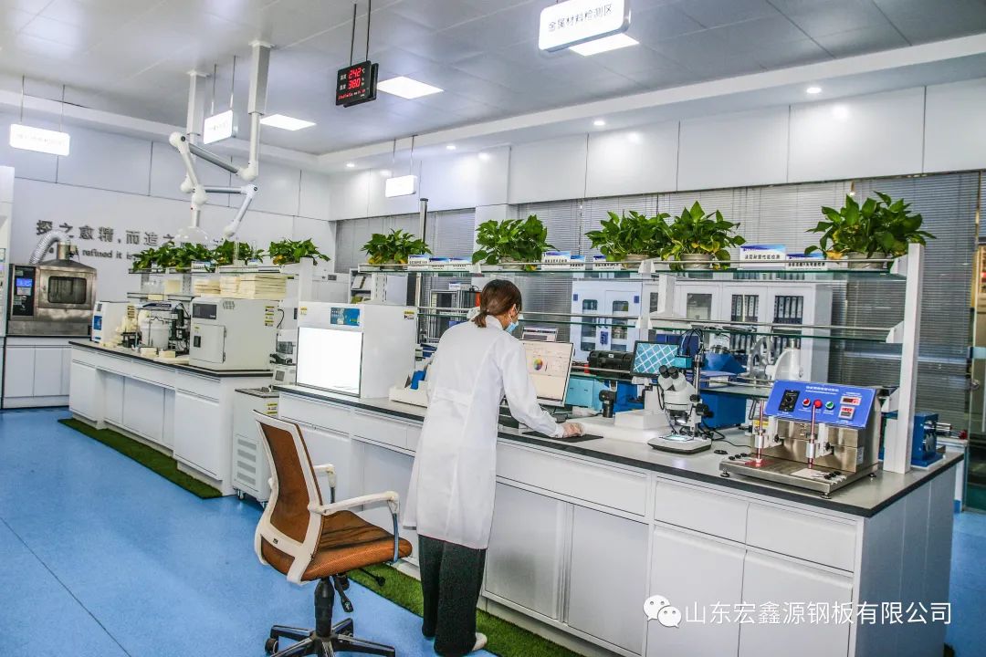 县委副书记李亚光一行到访净化板厂家宏鑫源(图4) 县委副书记李亚光一行到访净化板厂家宏鑫源(图4)