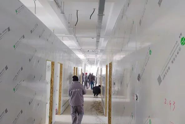 疫情就是命令,洁净板材厂家宏鑫源紧急驰援多地方舱医院建设(图13) 疫情就是命令,洁净板材厂家宏鑫源紧急驰援多地方舱医院建设(图13)